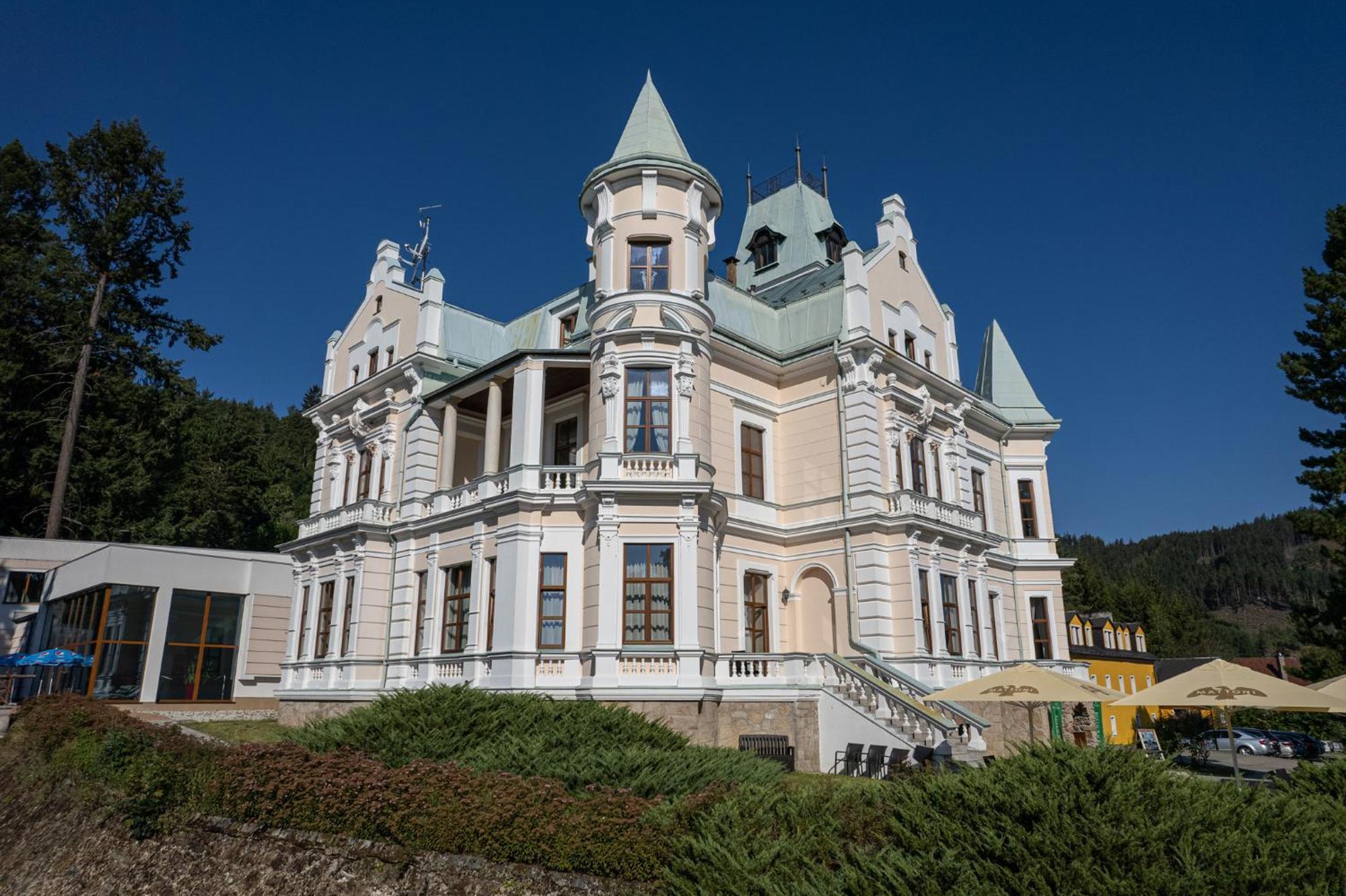 Chateau Cihelny Karlsbad Exterior foto